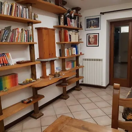 Intero Con Garage Privato Daire Aymavilles